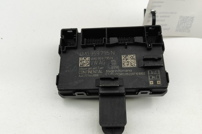 Modul de control ușă st&acirc;nga spate AUDI E-TRON GT 2023 OEM: 4M0959795N,A2C7711441000 31457475