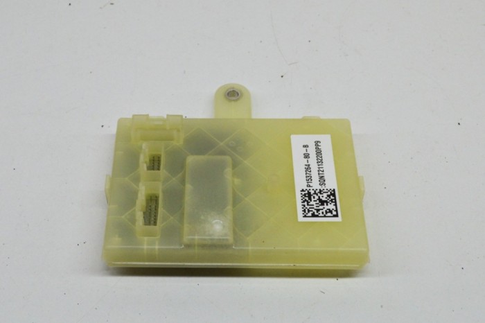 Alt modul de control TESLA MODEL 3 2018 OEM: P1537264-80-B 15507943