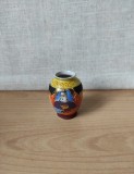 Vază mică porțelan japonez