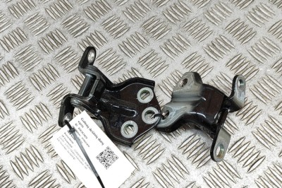 Balama ușă dreapta spate SSANGYONG KORANDO C300 2022 OEM: 63820-21001,62820-09001 26363429 foto