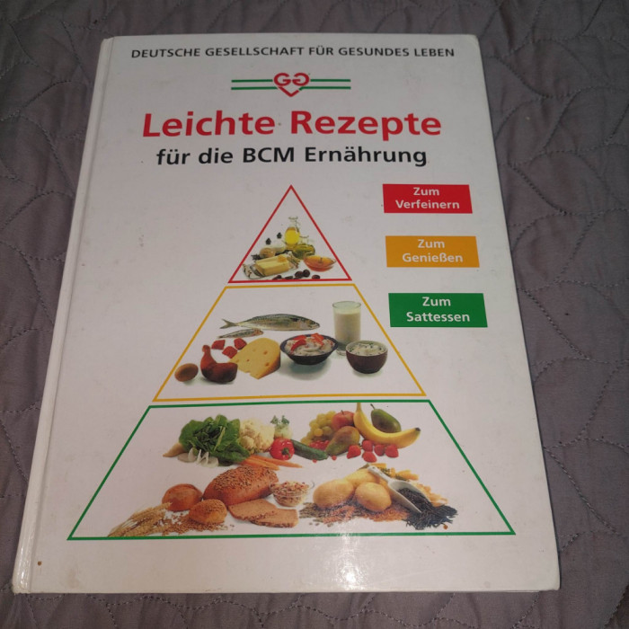 Carte de bucate vintage,Retete simple pentru diete/cure internationale Germany