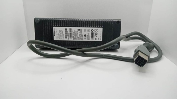 Sursa Alimentare - Xbox 360 FAT - 203 W - 12 V - 16.5 A - Microsoft&reg; (e)