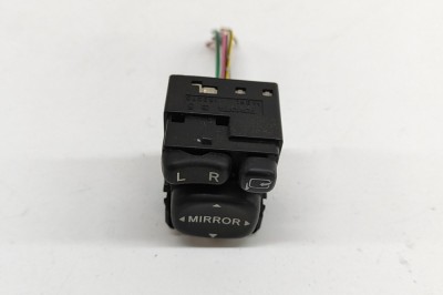 Comutator de reglare oglinda TOYOTA LAND CRUISER 120 _J12_ 2005 OEM: 84870-28020 | 29481847 foto