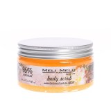 Exfoliant pentru corp cu lemn de santal si mosc alb