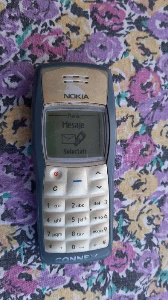 NOKIA 1100 + INCARCATOR , CONEX ,MENIU LIMBA ROMANA ., Albastru, Vodafone |  Okazii.ro