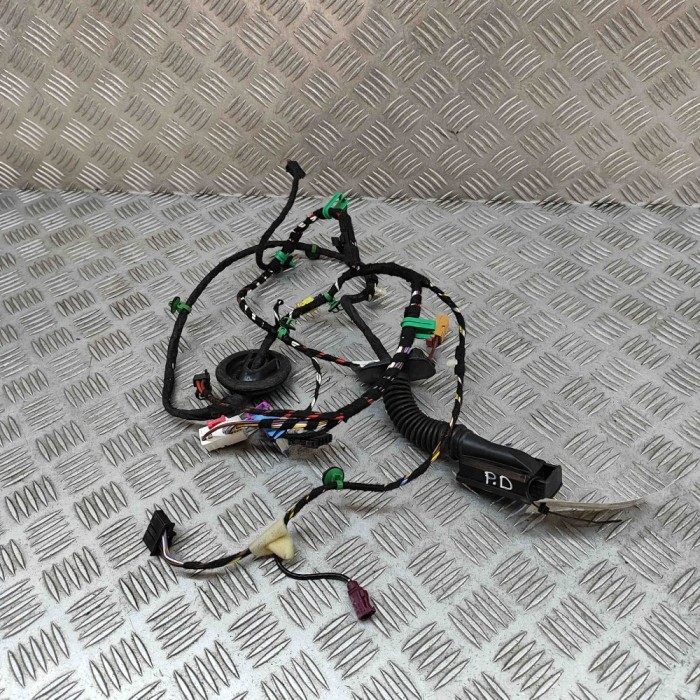 Cablaj ușă dreapta față VW T-ROC A11 2021 OEM: 2GA971121AH 29046378