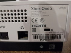 Vand Xbox ONE S 500 GB foto