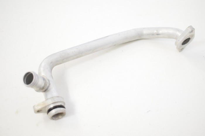 Furtun de lichid de răcire AUDI A5 Sportback F5A 2016 OEM: 06M121071E 11029894