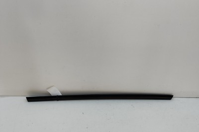 Chedar geam ușă dreapta spate TESLA MODEL Y 2023 OEM: 1495721-00-D 26302081 foto
