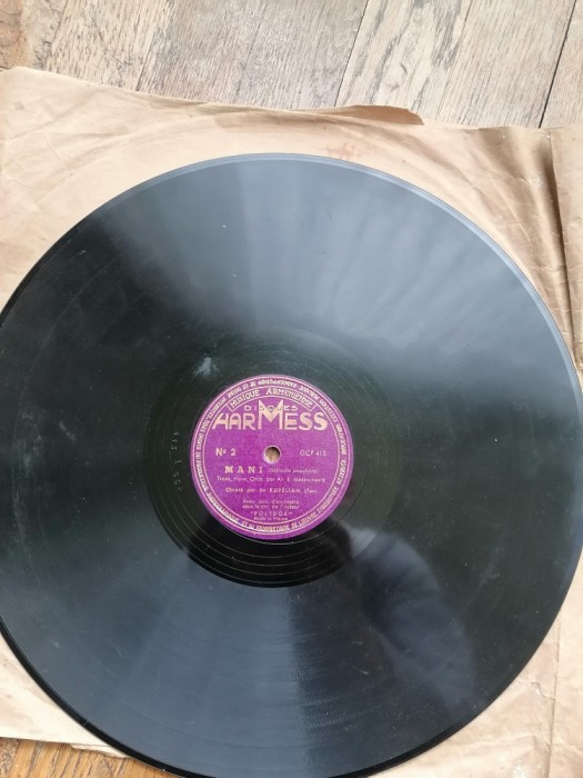 Disc GRAMOFON Patefon. MUZICA ARMEANĂ. MANI