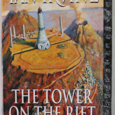 THE TOWER ON THE RIFT by IAN IRVINE , VOLUME TWO OF '' THE VIEW FROM THE MIRROR '' , 2008 , PREZINTA PETE SI URME DE UZURA