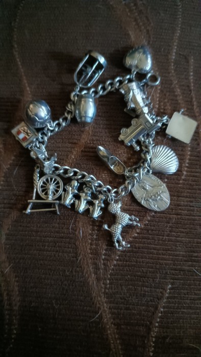 Bratara argint charm an 1900