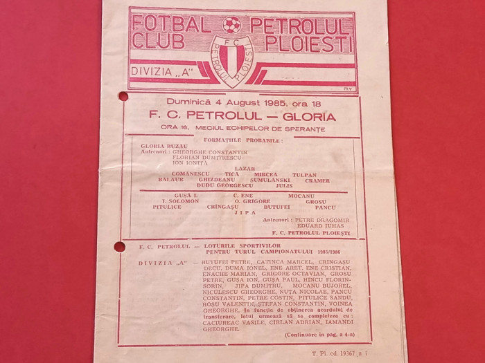 Program meci fotbal PETROLUL PLOIESTI - GLORIA BUZAU (04.08.1985)