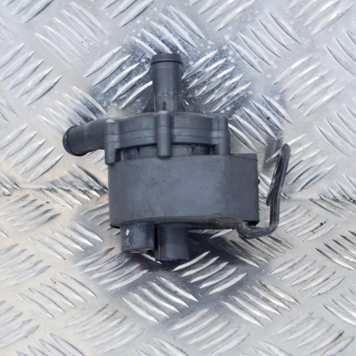 Pompa de apa auxiliara TESLA MODEL X 2016 OEM: 1035348-00-F 10016360