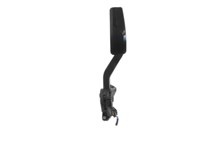 Pedala de accelerație MASERATI GHIBLI M157 2015 OEM: 04861714AE 21452196