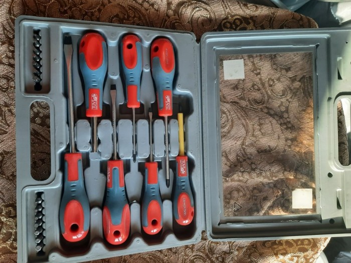 Set șurubelnițe