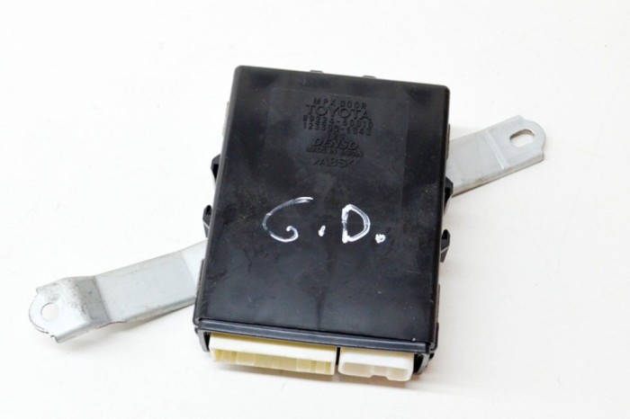 Modul de control ușă dreapta spate LEXUS LS _F2_ 1998 OEM: 89224-50010,123300-6043 | 14252519