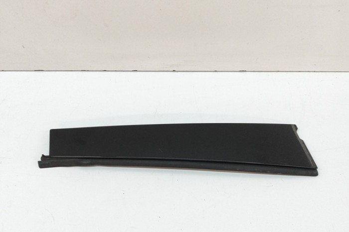Ornament vertical ușă st&acirc;nga spate LEXUS NX _Z1_ 2020 OEM: 75076-78010 31568286