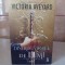 Victoria Aveyard