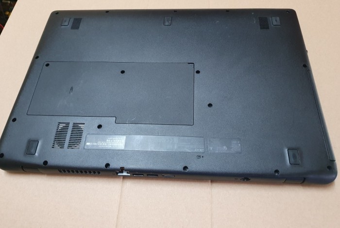 Laptop Acer Aspire ES1-732 N16C3 17 inch