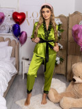 Pijama 3 piese din Satin Verde Olive Novia accesorizata cu dantela Chantilly neagra