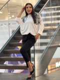 Pantaloni dama negrii cu dunga argintie la buzunare