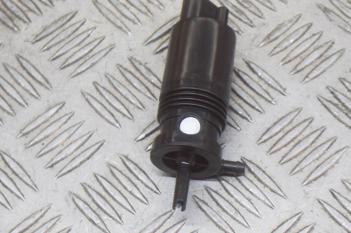 Motor rezervor lichid de parbriz TESLA MODEL 3 2019 OEM: 1110164-00-B,700836,181030 12646530
