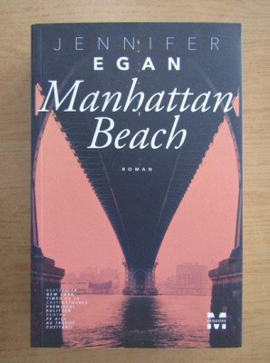 Jennifer Egan - Manhattan beach foto