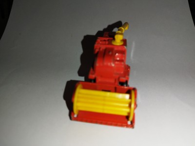 bnk jc Matchbox 51e Combine Harvester foto