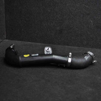 Furtun intercooler dreapta AUDI Q5 8R 2011 OEM: 04L145770C04L145762F foto