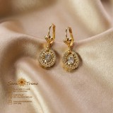 Cercei Aurea Vittoria cu pietre ovale si contur stralucitor, placati cu aur 18K, 2,5 cm Brazilia