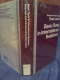 Basic texts in International relations / Evan Luard