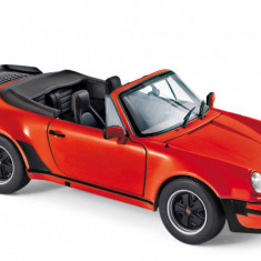 Macheta auto Porsche 911 Turbo Cabriolet rosu 1987, 1:18 Norev