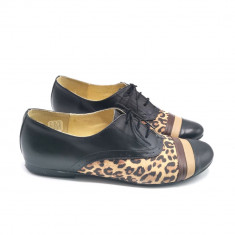 Pantofi oxford din piele naturala cu varf rotund Ella Stripes, 38 foto