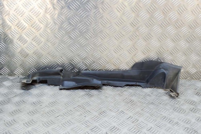 Aripa de plastic st&acirc;nga față AUDI A5 F53 2017 OEM: 8W6821169C | 15156014