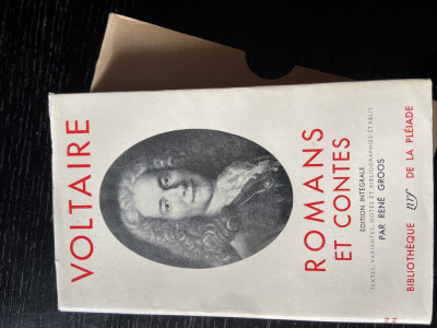 Voltaire &amp;quot;Romans et contes&amp;quot;, &amp;Eacute;ditions Gallimard, 1954 foto