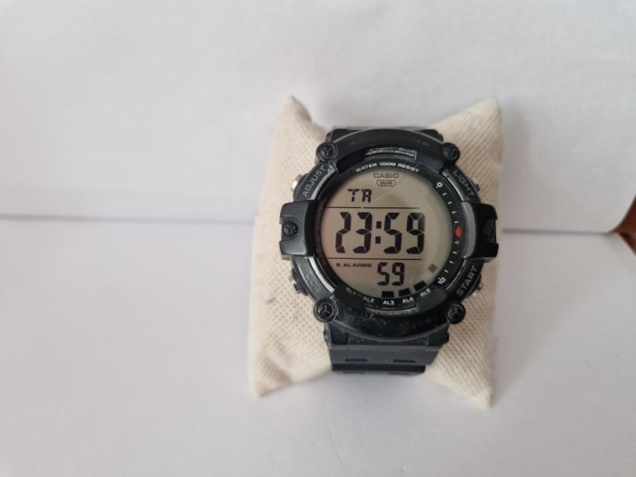 CASIO WR 3502-AE -Quartz .