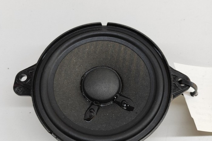 Difuzor ușă st&acirc;nga spate AUDI Q5 FY 2021 OEM: 80A035303 28609420