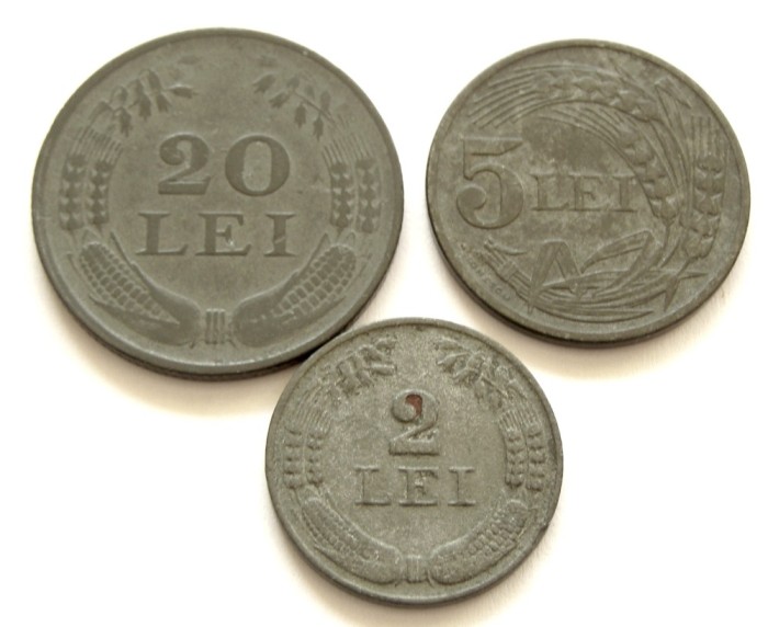 q590 ROMANIA SET 3 MONEDE ZINC 2 LEI 1941 5 LEI 1942 20 LEI 1942 in stare frumoasa