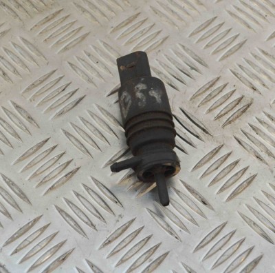 Motor rezervor lichid de parbriz VW PASSAT B5 3B3 2004 2547222 foto