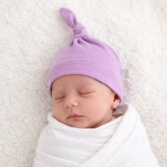 Caciulita lila tip piticot (Marime Disponibila: 0-3 luni)