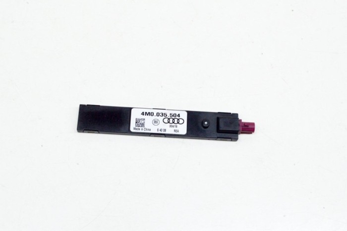 Amplificator de antena AUDI Q5 FY 2019 OEM: 4M0035504 | 11805214