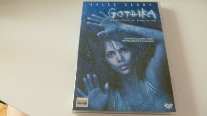 Gothika -Halle Berry dvd- b400