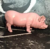 Animale ferma scroafa purcelus 8 cm plastic roz T1