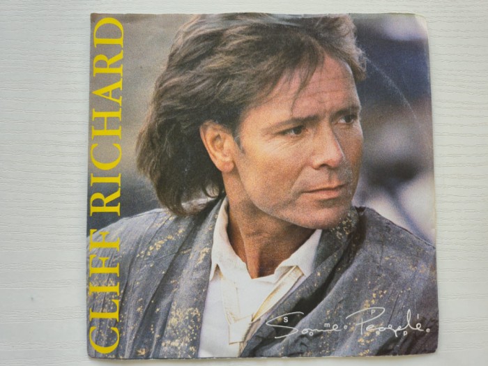 Cliff Richard &ndash; Some People, disc vinil mic 7&quot;, 45 RPM, Single, Pop Rock