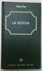 LA VEDOVA di PIERRE REY , TEXT IN LIMBA ITALIANA , 1981