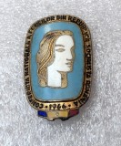 Romania 1966 - Insigna metalica Conferinta Nationala a Femeilor din Republica Socialista Romania, tehnica cloisonne