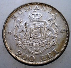R.107 ROMANIA MIHAI I 200 LEI 1942 ARGINT foto