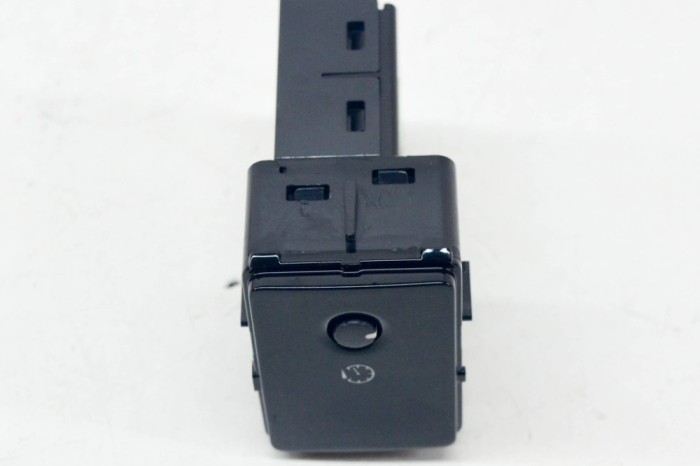 Comutator JAGUAR I-PACE X590 2020 OEM: J9D3-11B652-AA,30970867-4937 12167443