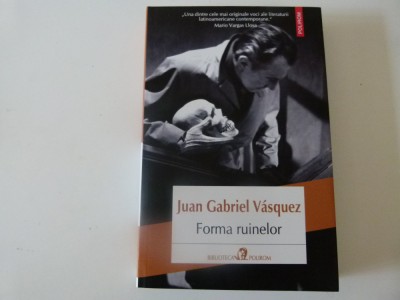 Forma ruinelor - J.Vasquez foto